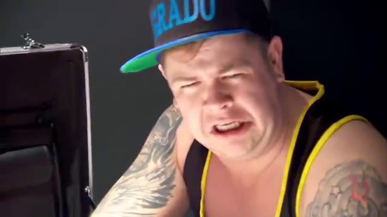 Feast or Fired Briefcase Reveal 3