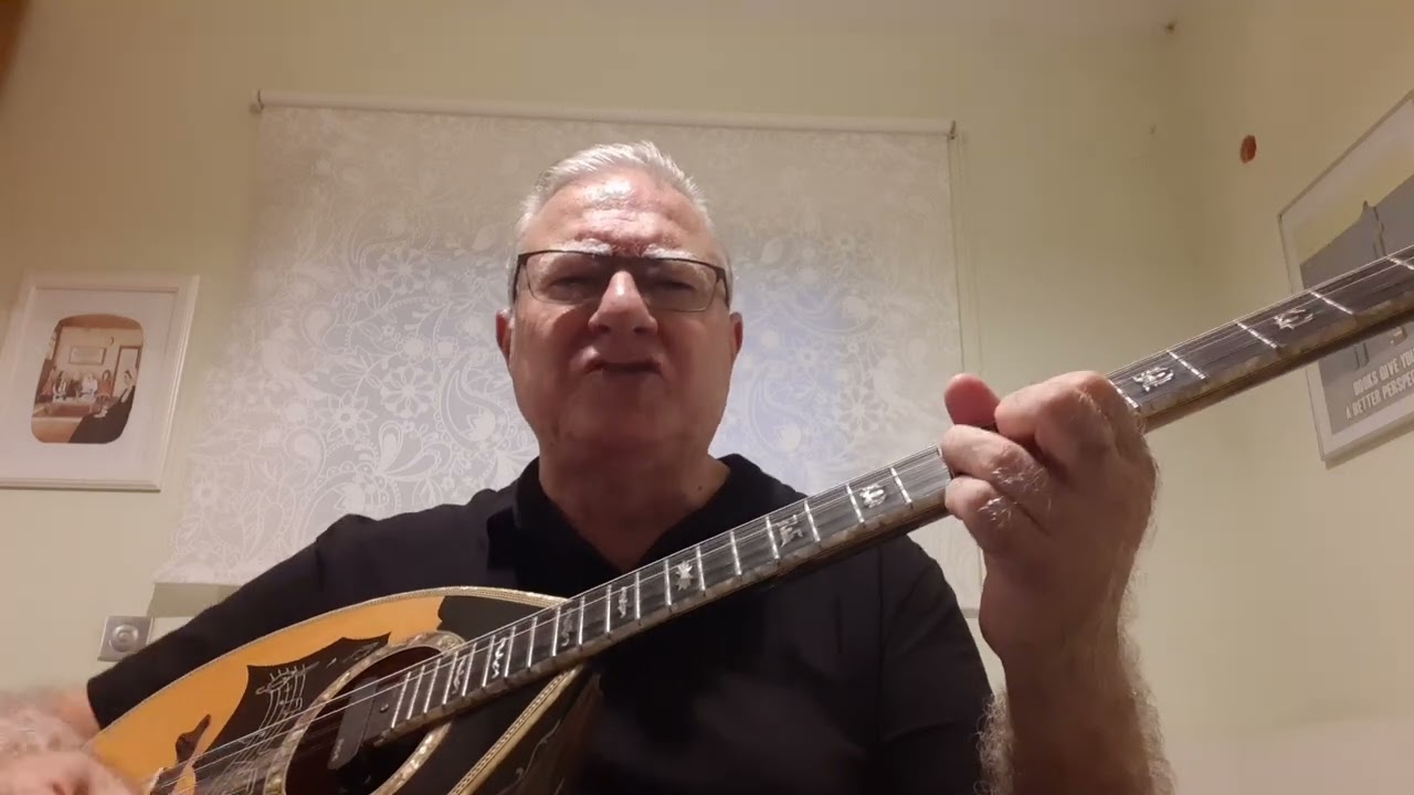 ΜΙΑ ΖΩΉ ΜΈΣΑ ΣΤΟΥΣ ΔΡΌΜΟΥΣ Τ. ΣΟΎΚΑΣ, Β. ΠΑΠΑΔΌΠΟΥΛΟΣ, Γ. ΚΙΜΠΙΖΉΣ ( Χ. ΑΛΕΞΊΟΥ 1985)