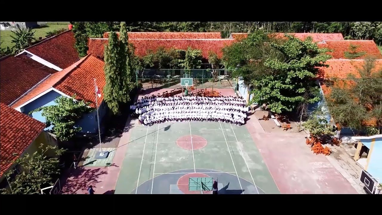 FLASHMOB SMP NEGERI 1 BANJARHARJO 2023