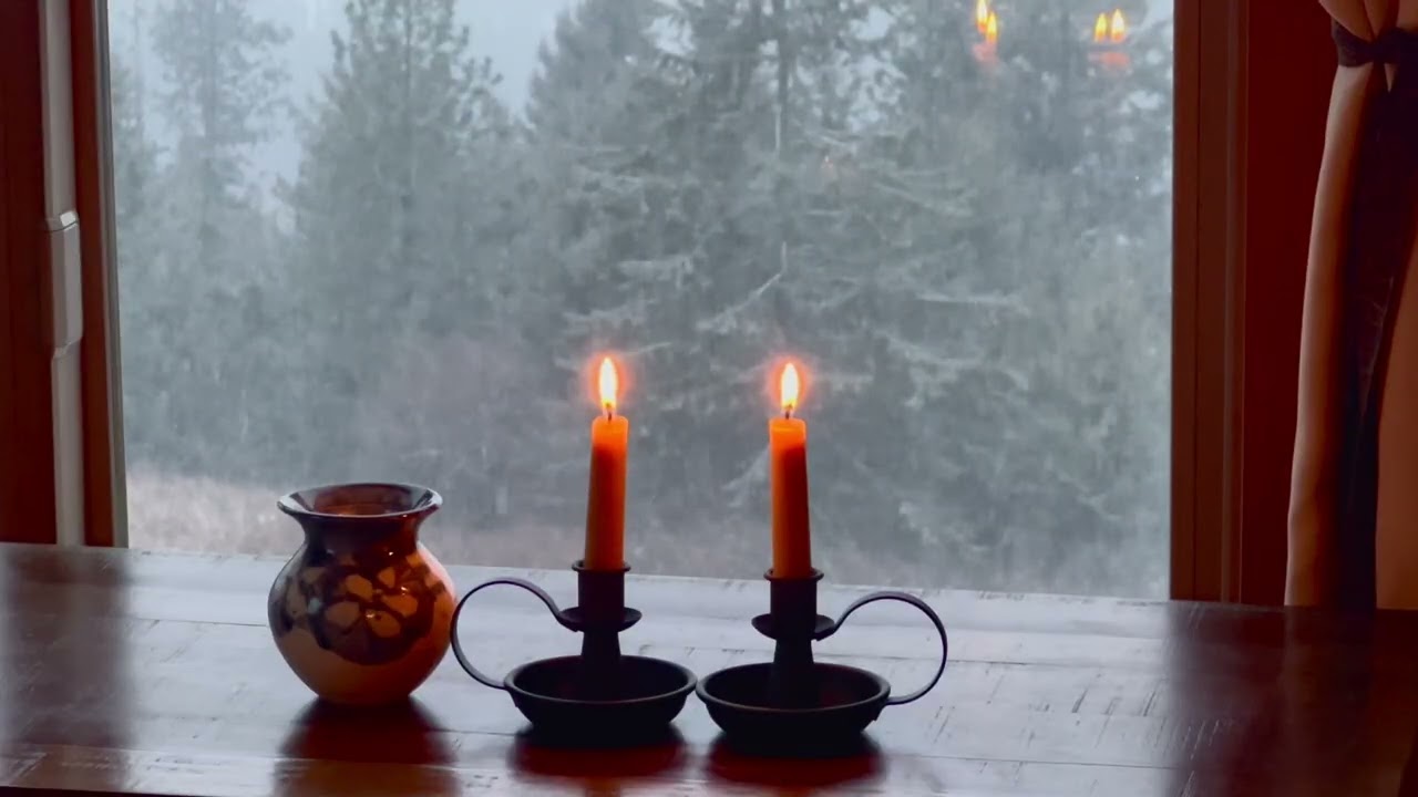 [4K] Gentle Falling Snow & Candlelight | Cozy Mountain Cabin Ambience for Relaxation, (ASMR) 🕯️🔥❄️