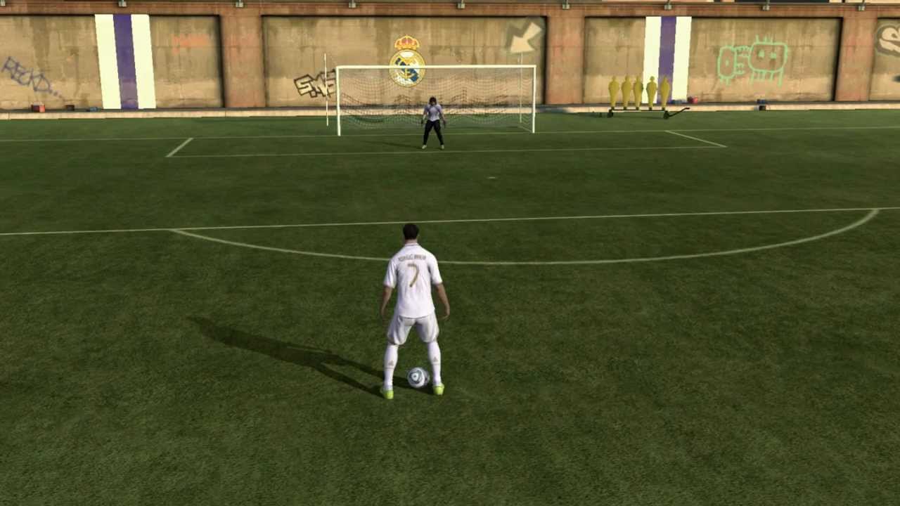 FIFA 12 | Sombrero Flick Tutorial | Skill School Ep.2