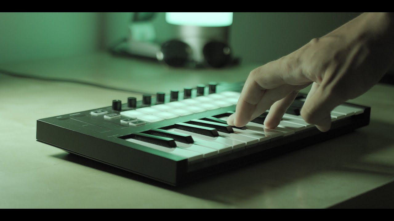 Launchkey Mini MK3 - Matrix | Clubbed To Death Cover