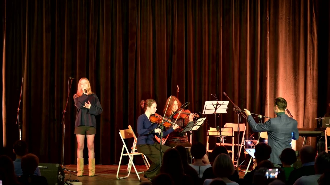 Snowflake (2017) – Sia, oprac. Tomasz Cepiel - Ola Gieryk (wokal)