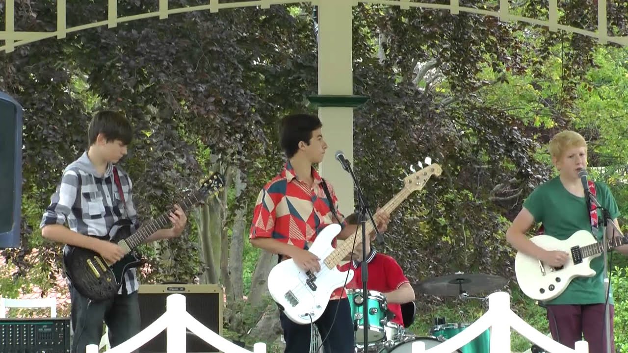 DAY@THE PARK. ALEXANDRA PARK HASTINGS.