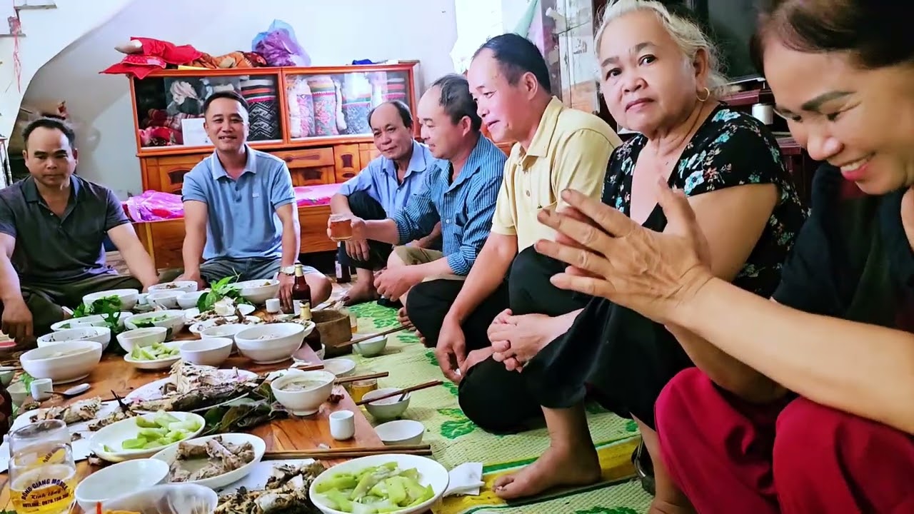 Mỹ Duyên đi thăm bạn ở Yên Châu
