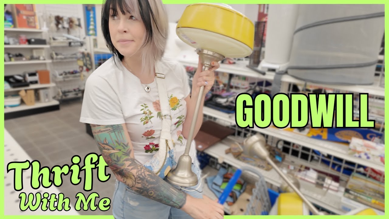 Not Just ONE, There Were FOUR | Goodwill Thrift With Me | Reselling