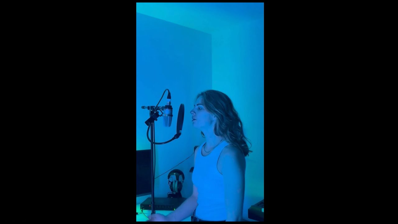 Billie Eilish - Wildflower (Cover By Laureen)