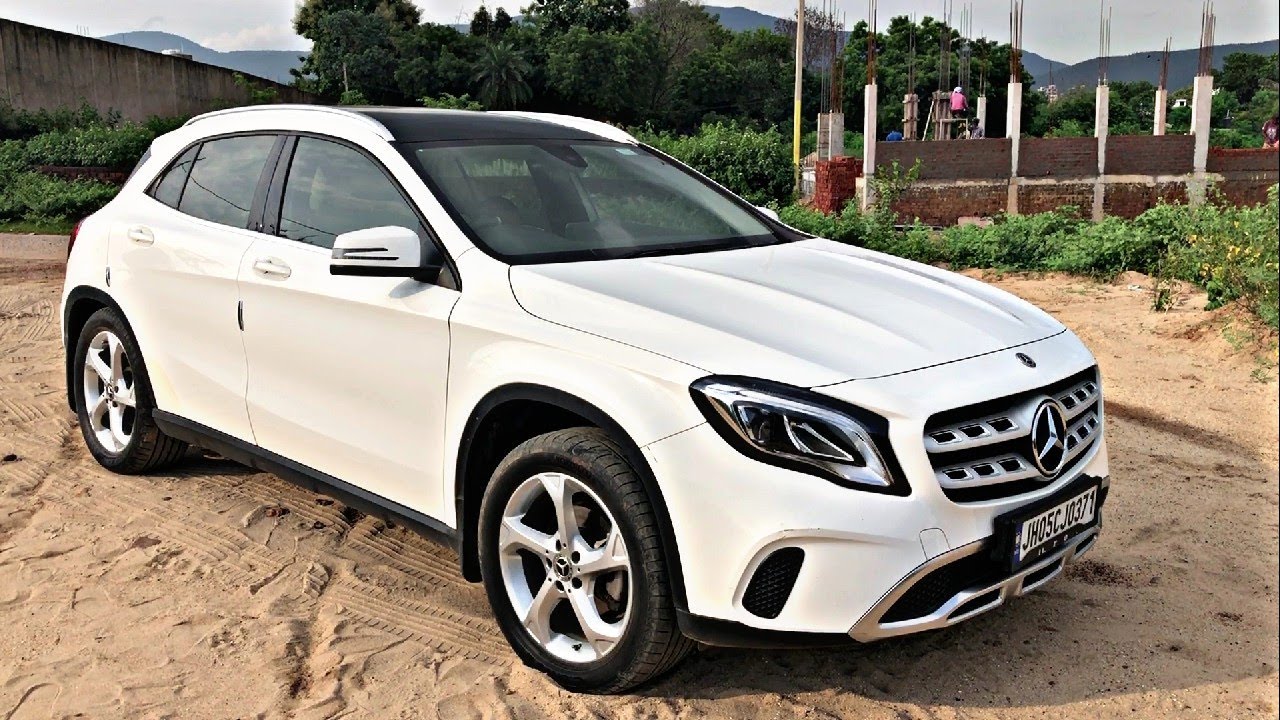Mercedes-Benz GLA 200 d Sport | Overview | Detailed Review and Specifications.
