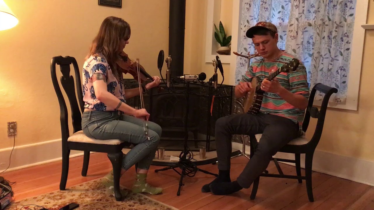 Robin Fischer plays Booth Shot Lincoln for Get Up in the Cool