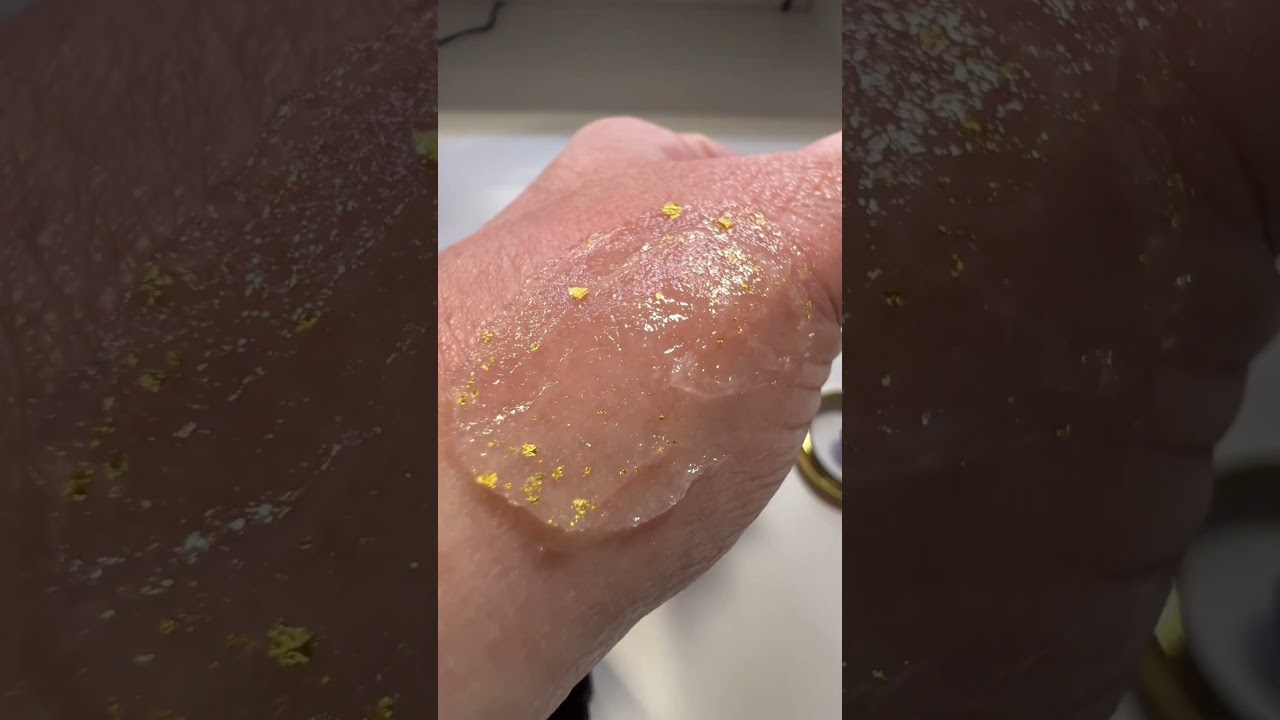 💜TATCHA CAMELLIA gold spun lip balm💛