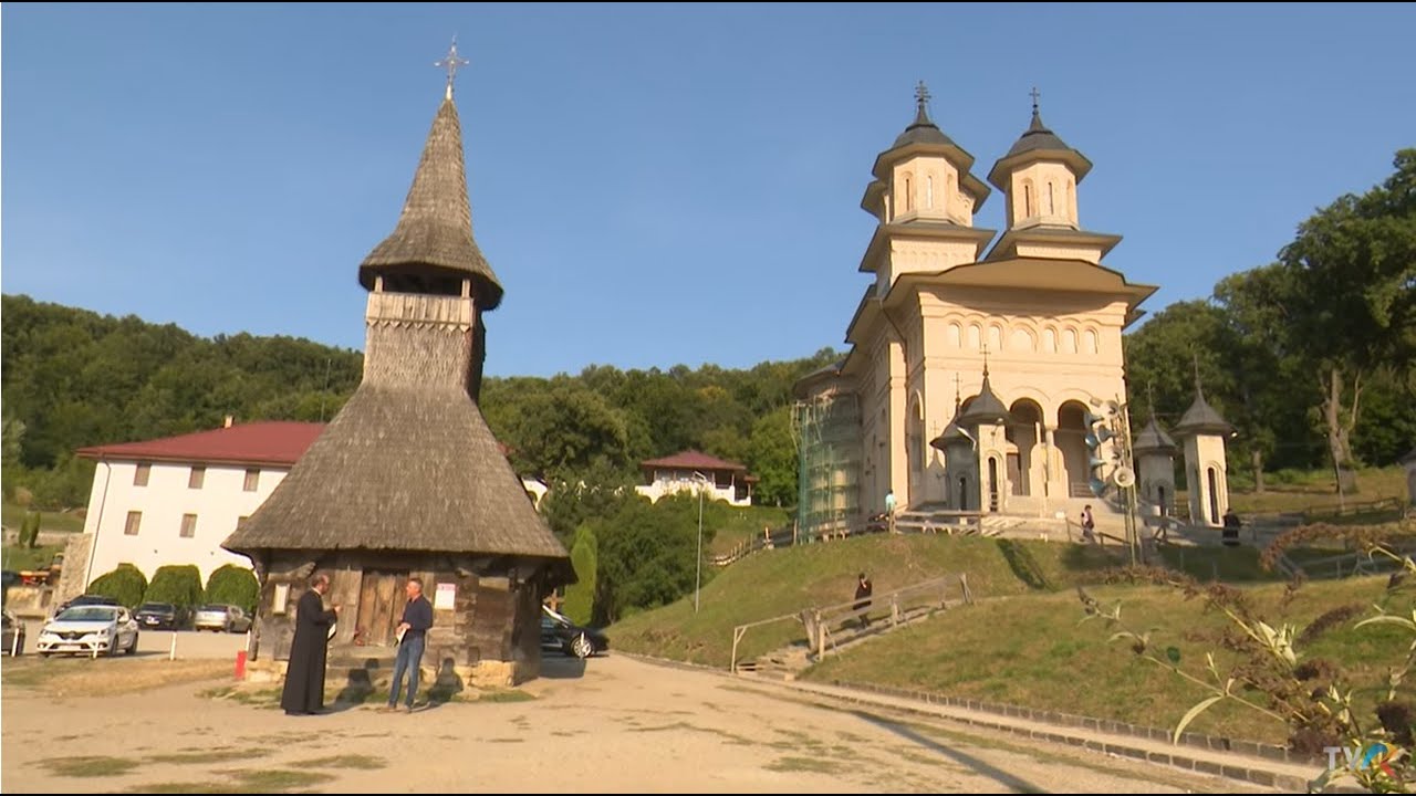 Bucuria credinţei cu părintele Constantin Necula la Mănăstirea Nicula (@TVR1)