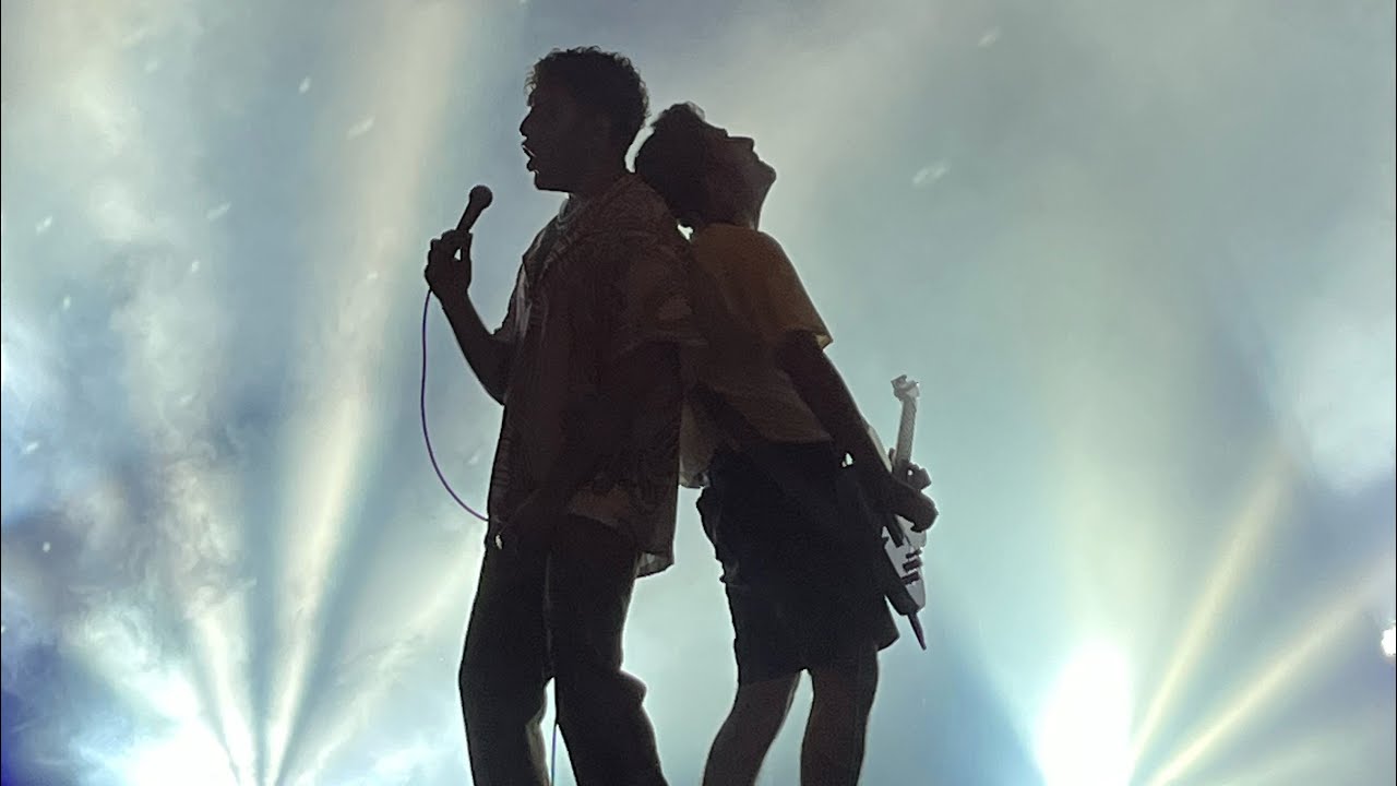 Dktt Sahneye Giriş- Biraz Delisin @DoluKadehiTersTut