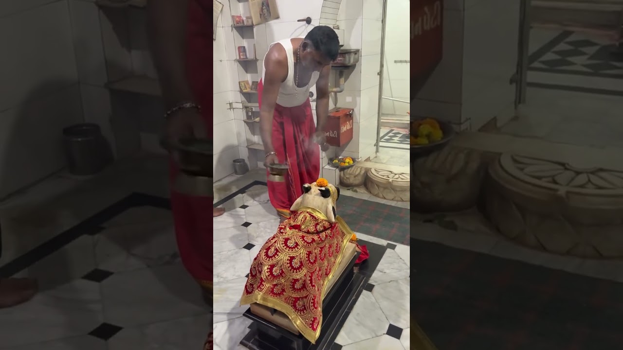 ઇન્દ્રેશ્વર મહાદેવ ની આરતી 