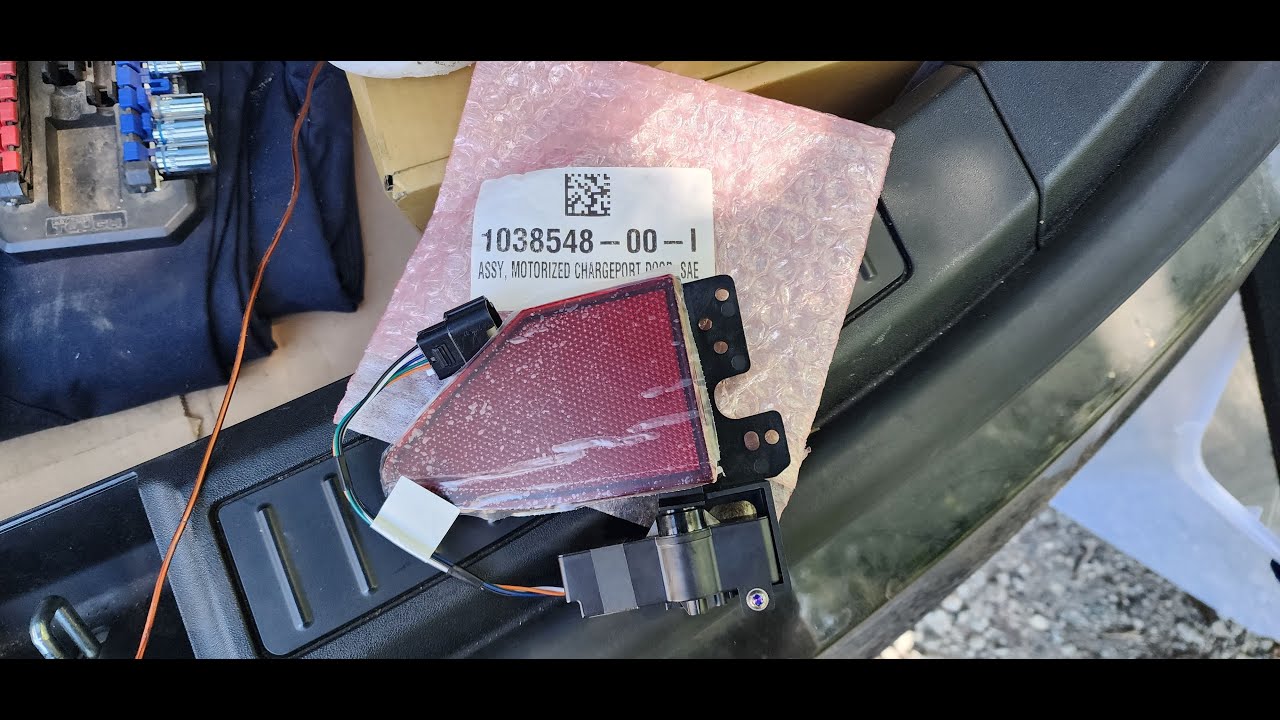 Tesla Charge Port Door not closing Wp-043