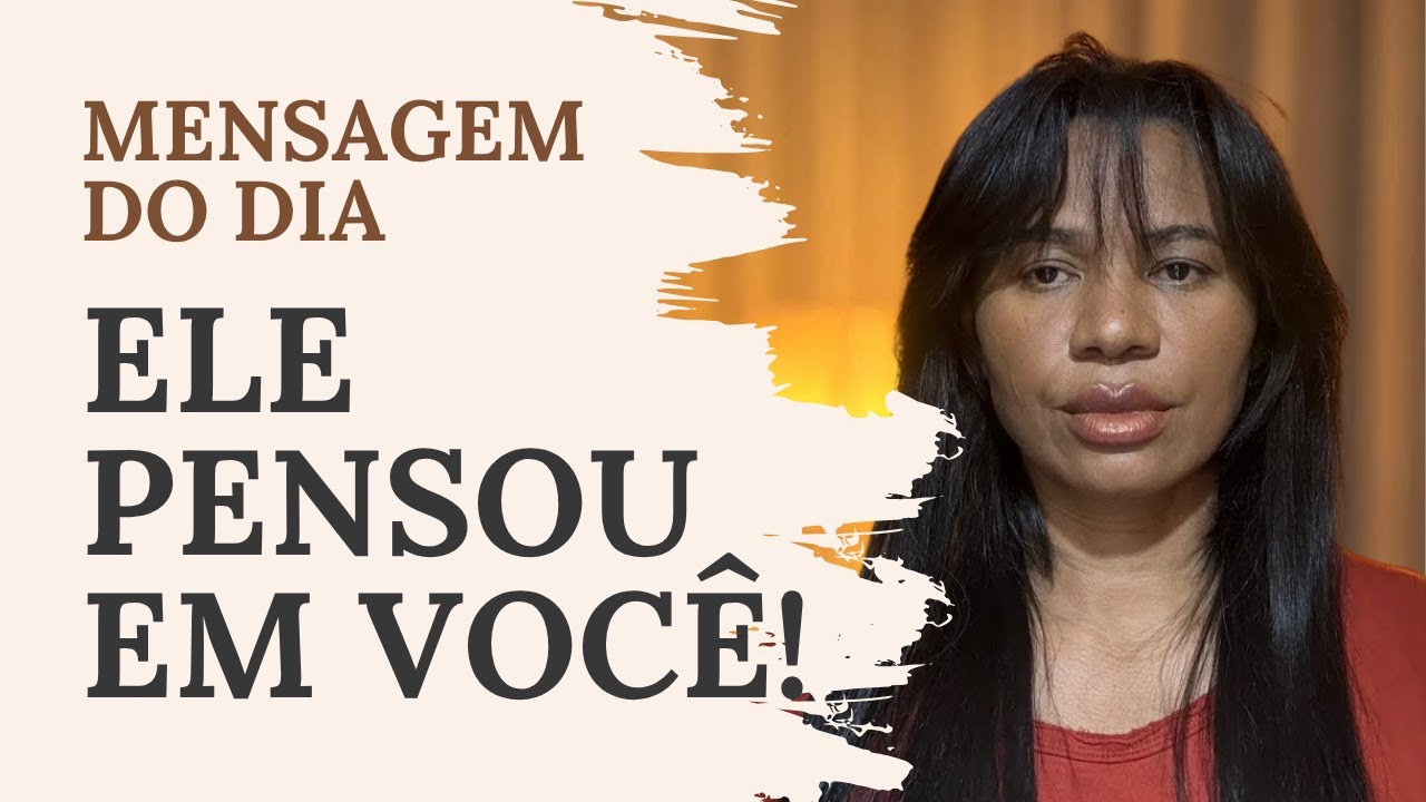 Deus revelou alguém pensando muito em você com uma aliança na mão e gravando seu nome nela