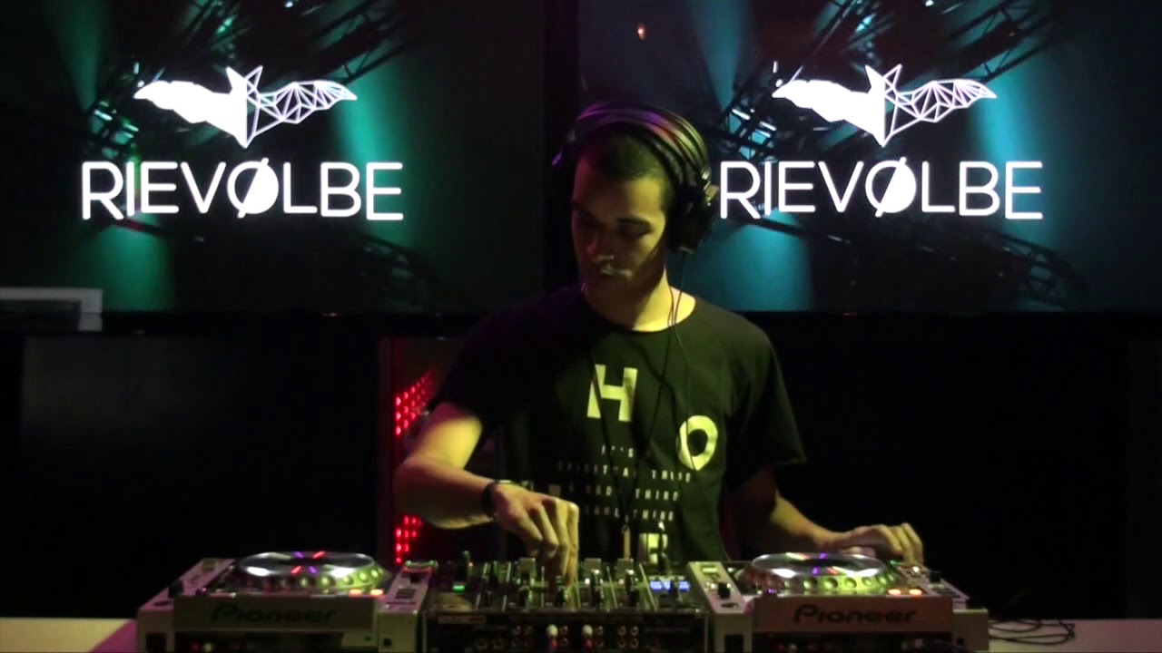RIEVOLBE: @DJSET WARMUP @21.08.17