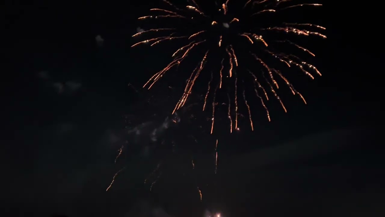 New year Firework show Norfolk #ukdairies #uk #fireworks #norwich #norfolk #greatyarmouth