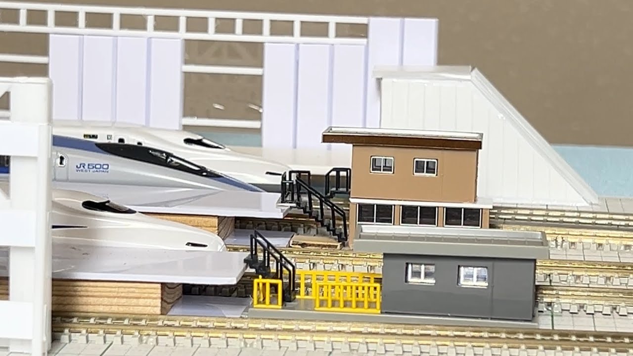 【Nゲージ 新幹線】 博多駅製作中 （防音壁 駅員室 階段）【N-scale Shinkansen】  Hakata Station under construction