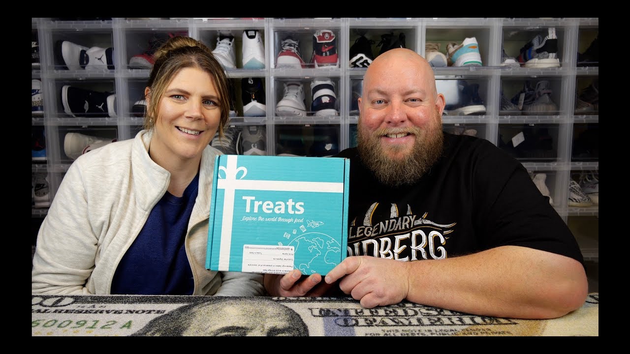 TRY TREATS Subscription Box Taste Test Featuring The Franchise Family