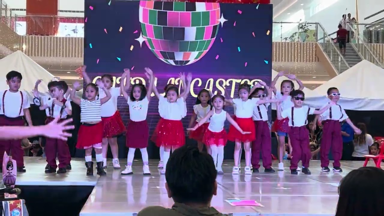 Kinder - Micheal Dance performance at  SM Tanza 