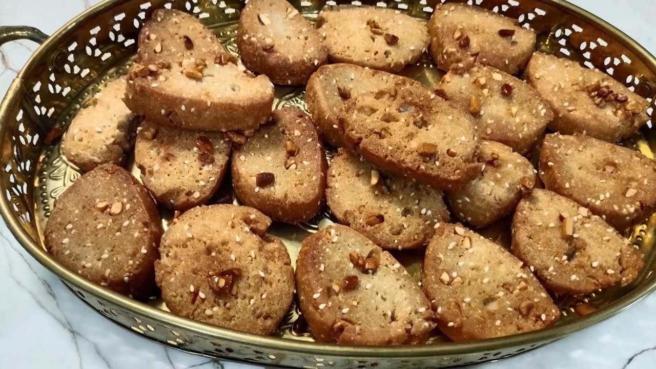 ঘরে থাকা সামান্য উপকরণে তৈরি করে নিন,১০-১৫দিন store করে খান