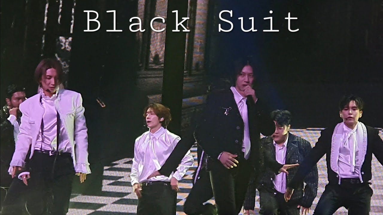 231104 SUPER JUNIOR 1t’s 8lue 18주년 팬미팅 'Black Suit'