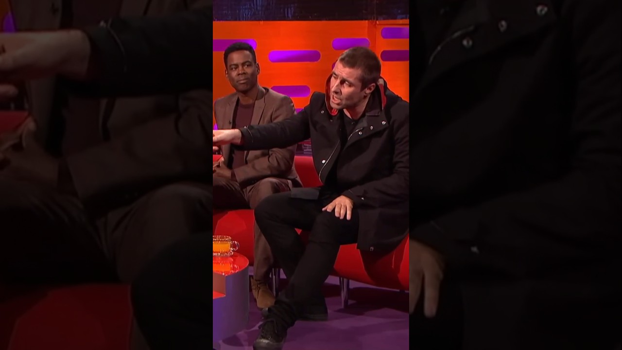 Liam Gallagher New Album Fail Live on Graham Norton Show!
