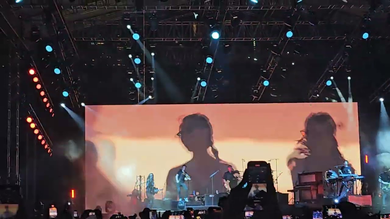 I ain't Worried - One Republic Live,  Lollapalooza India (Mumbai 2024)