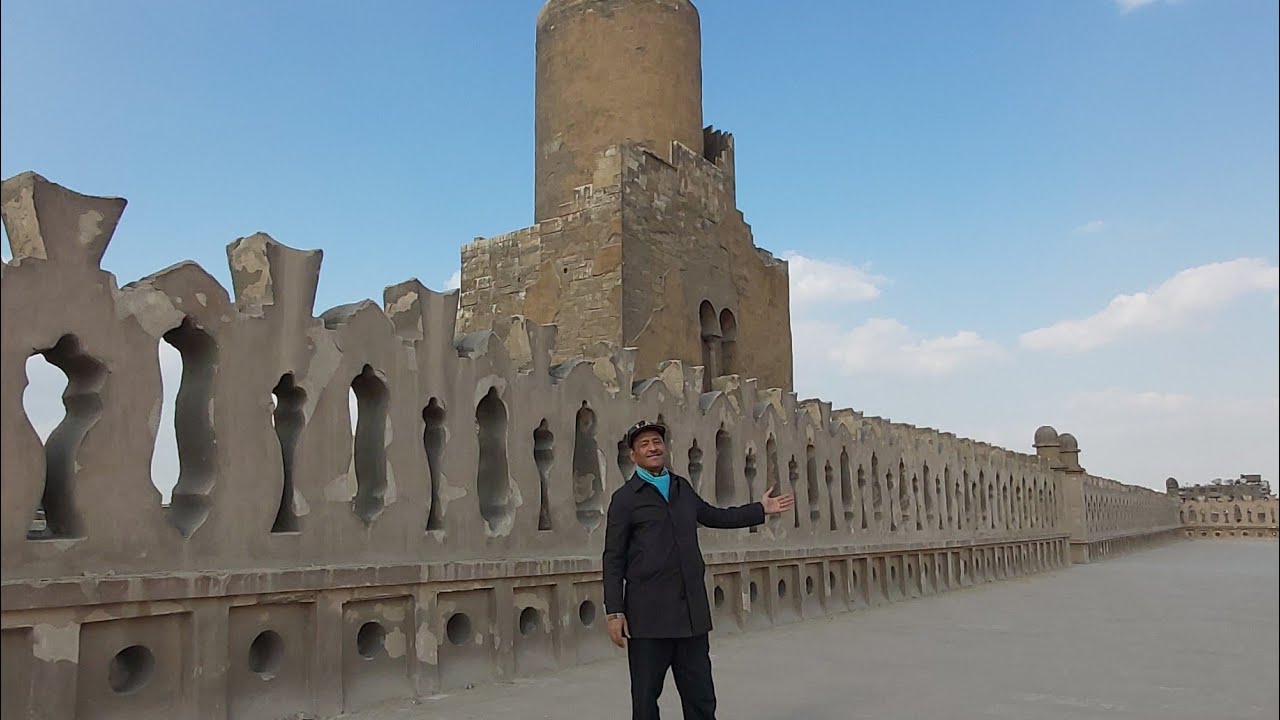 مئذنة جامع احمد أبن طولون ..( رجاء قراءة وصف الفيديو)