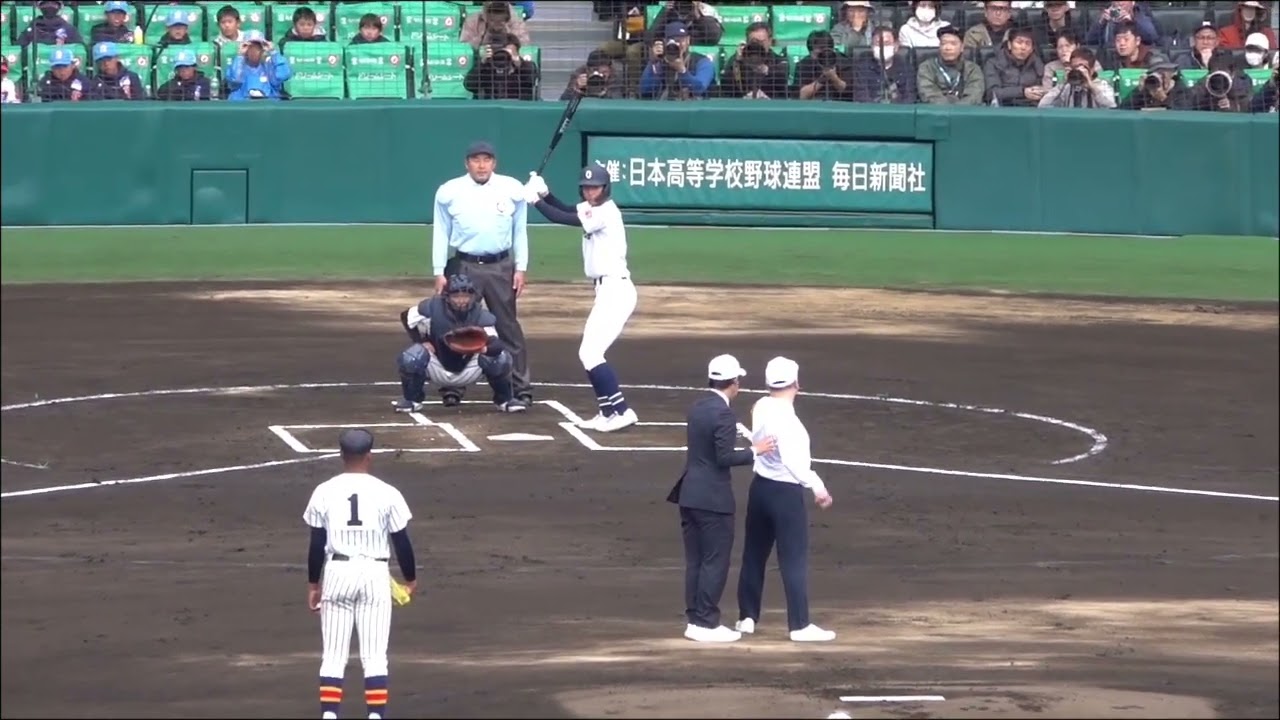 全盲の河合スポーツ庁長官の見事な始球式