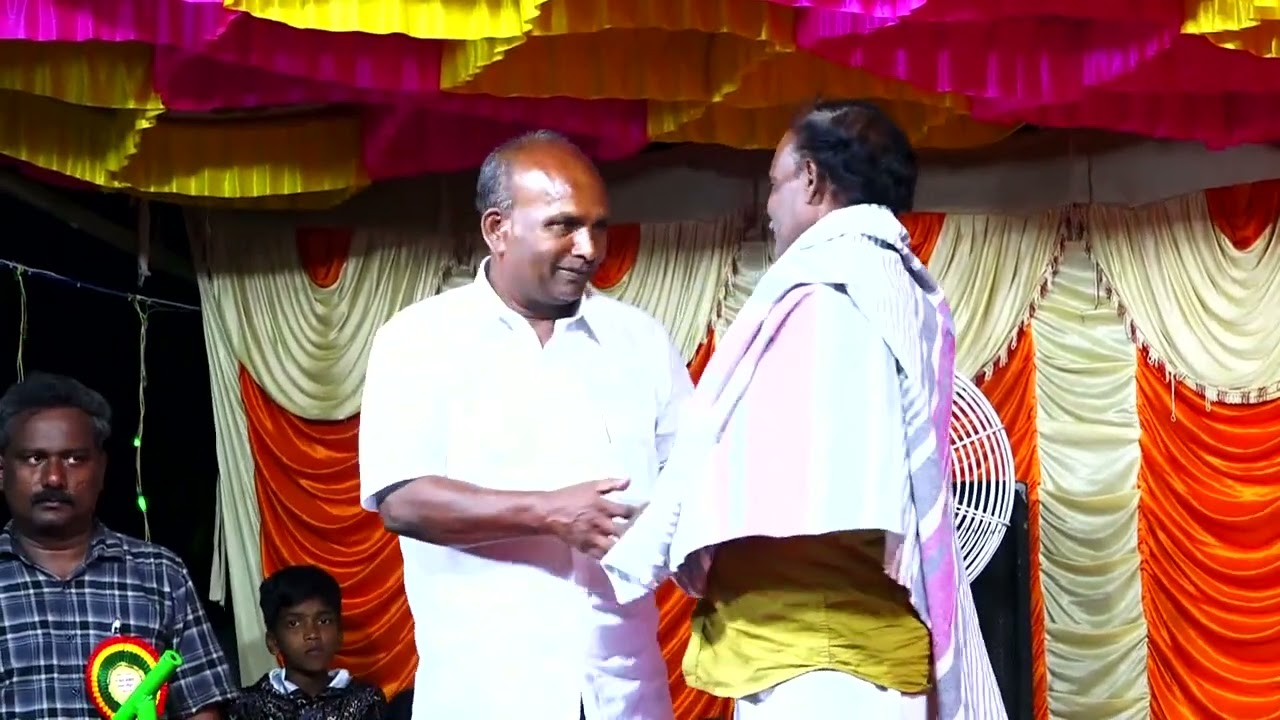 சிதம்பரம் நடுநிலைப் பள்ளி மாணவர்கள் கராத்தே, சிலம்பம்...