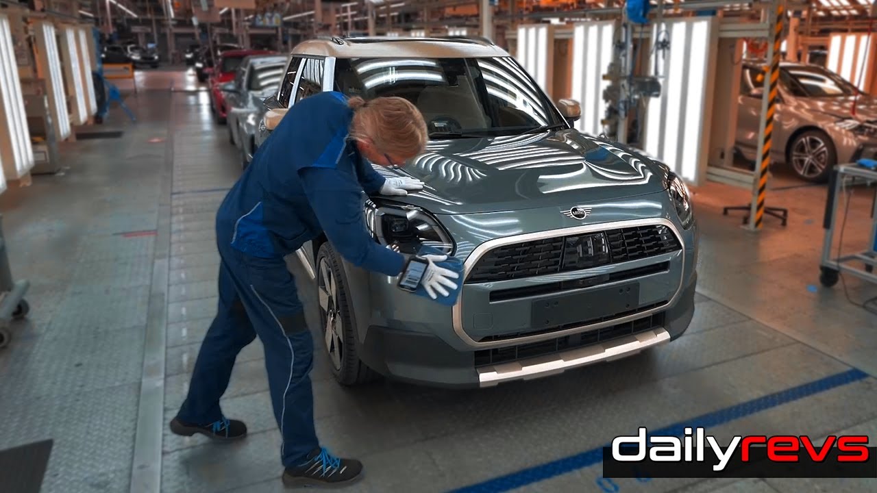 MINI Countryman 2024: BMW's Leipzig Plant Leading the Electric Charge | Manufacturing !