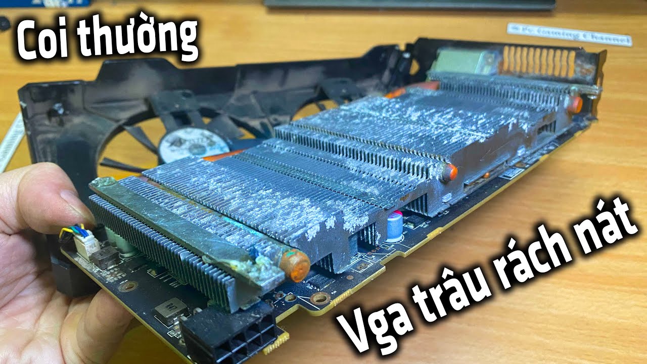 Coi thường Vga tr&acirc;u r&aacute;ch n&aacute;t v&agrave; c&aacute;i kết kh&ocirc;ng nhặt được mồm