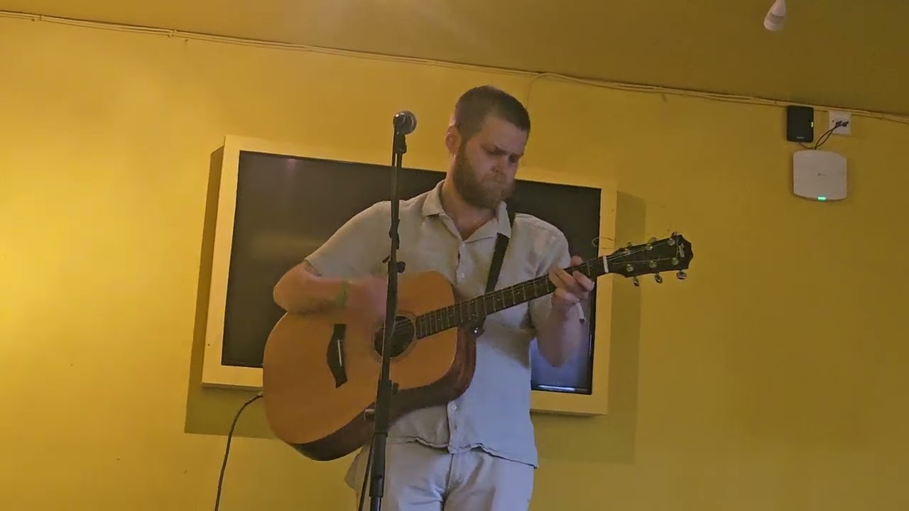 Tom Lane (Back in the Room) 22/5/25 Future yard. Vid by peter kevan.