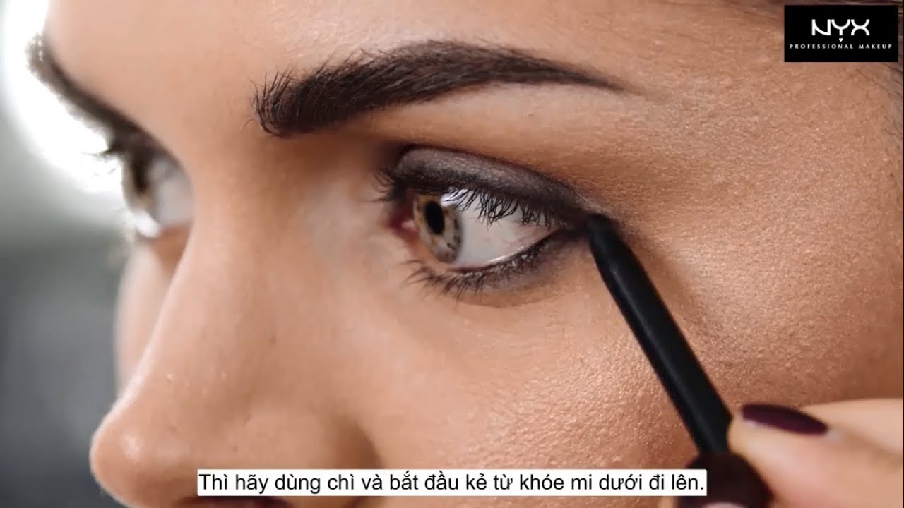 TIPS KẺ EYELINER CHO NGƯỜI MỚI BẮT ĐẦU - M.U.A DENIKA BEDROSSIAN
