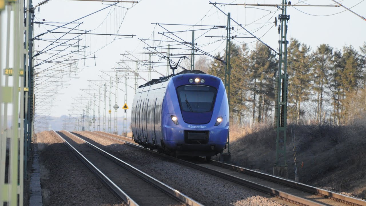 Tåg i solnedgången-Barkåkra