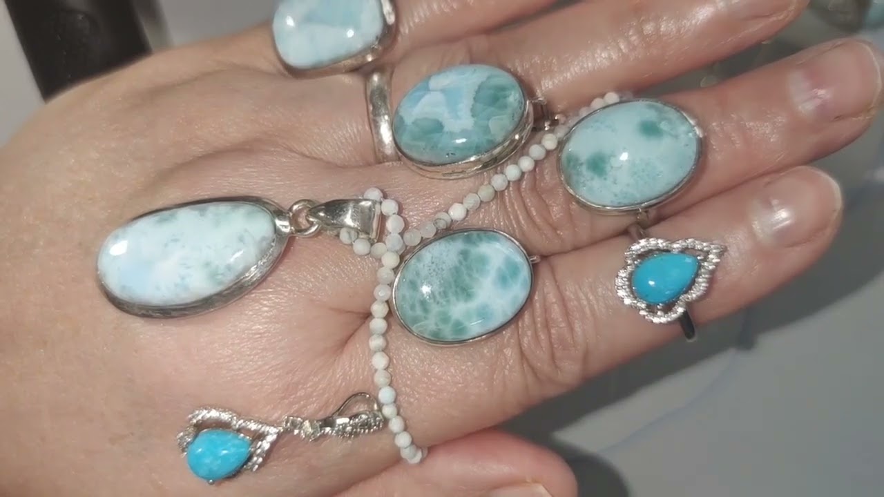 ЛАРИМАР полюбить себя ,чтоб полюбили тебя или принц на голубом коне...