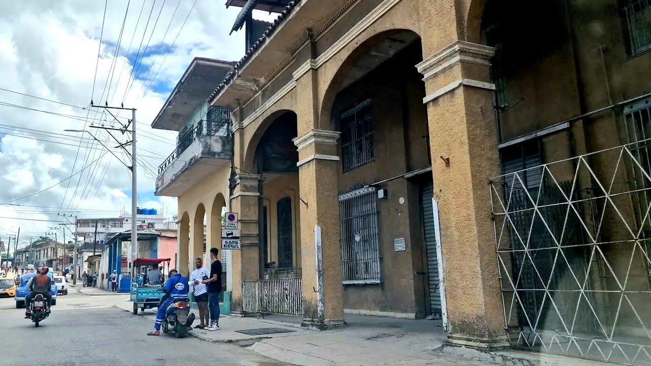 Guanabacoa,Corral Falso,Santa Fe,Carretera Vieja,La Habana
