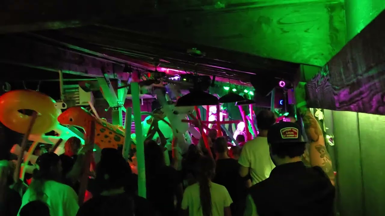 Green Jell&ouml;/&yuml;-11-(Live @ Oregon Express 8.23.25)