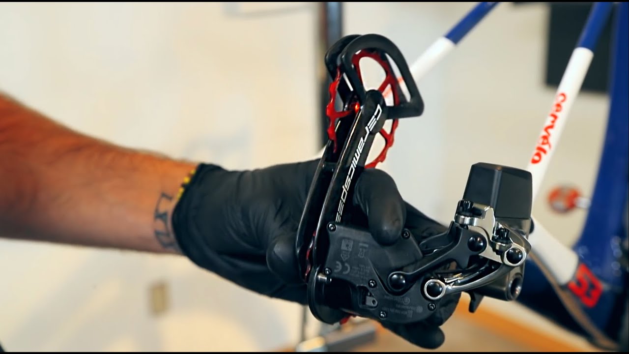 如何將 CeramicSpeed 加大導輪安裝到 SRAM eTap 電子式變速器
