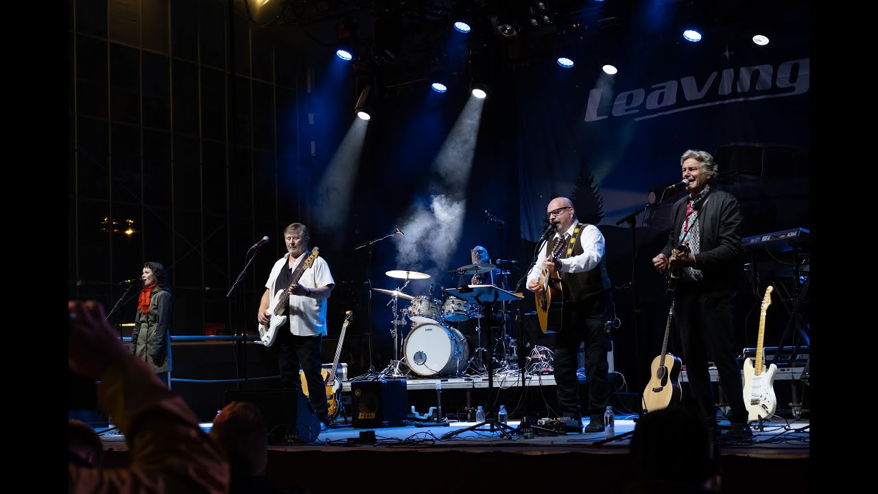 LIVE - 