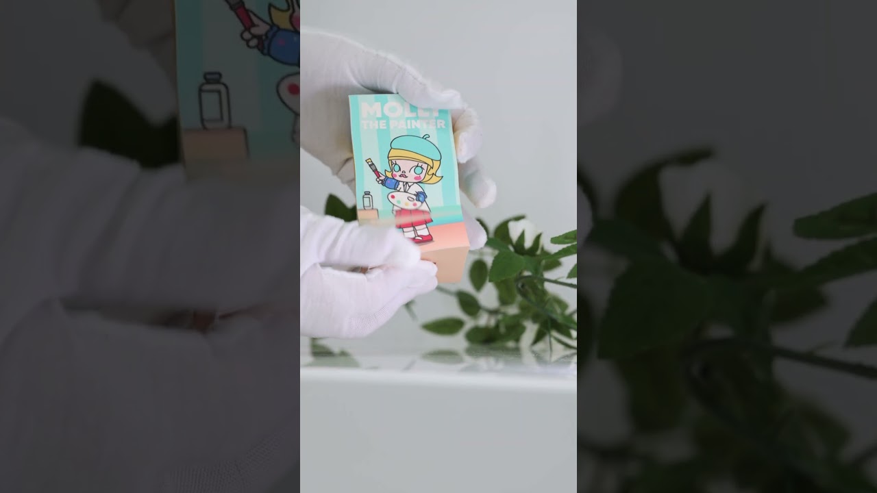 Let&rsquo;s play with MOLLY the Painter sticky note. ASMR