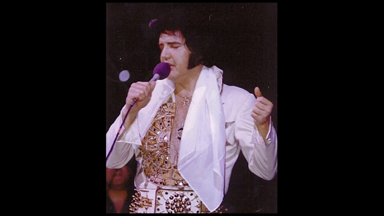 Elvis Presley - Can't Help Fallin' In Love [june 26, 1977 The Last Concert]