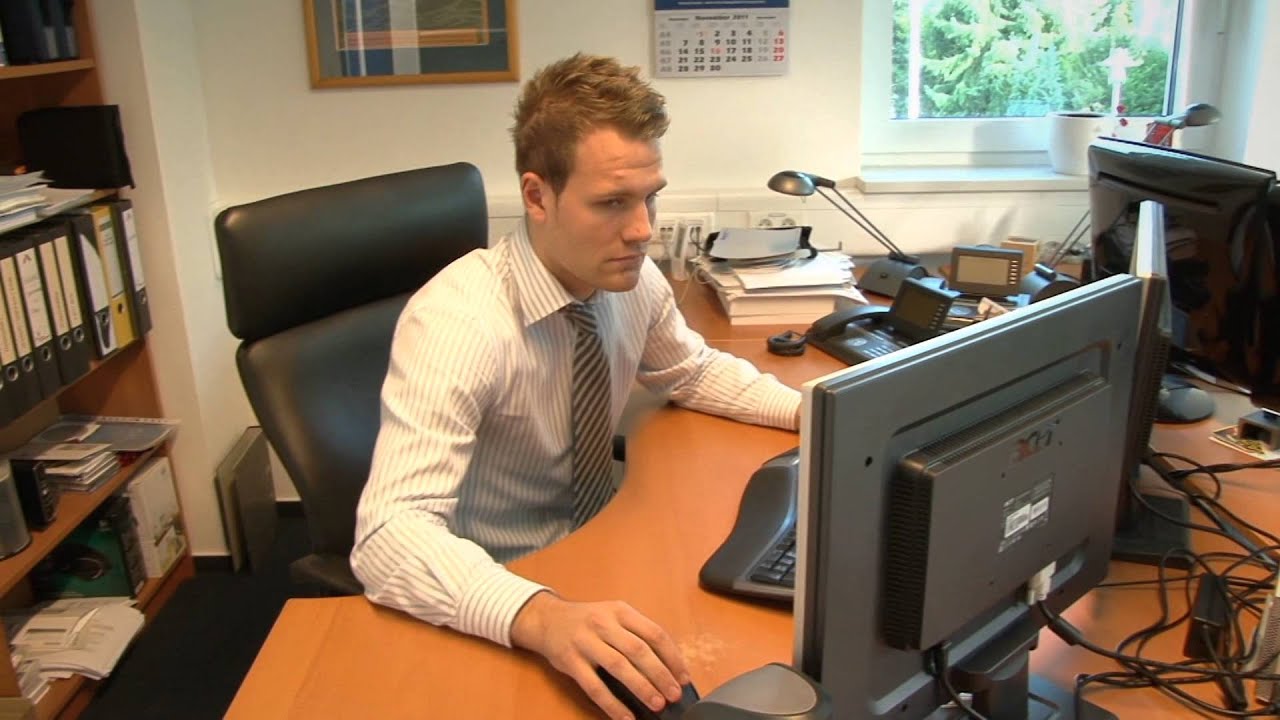 WCT World Container Trading in Elmshorn - English