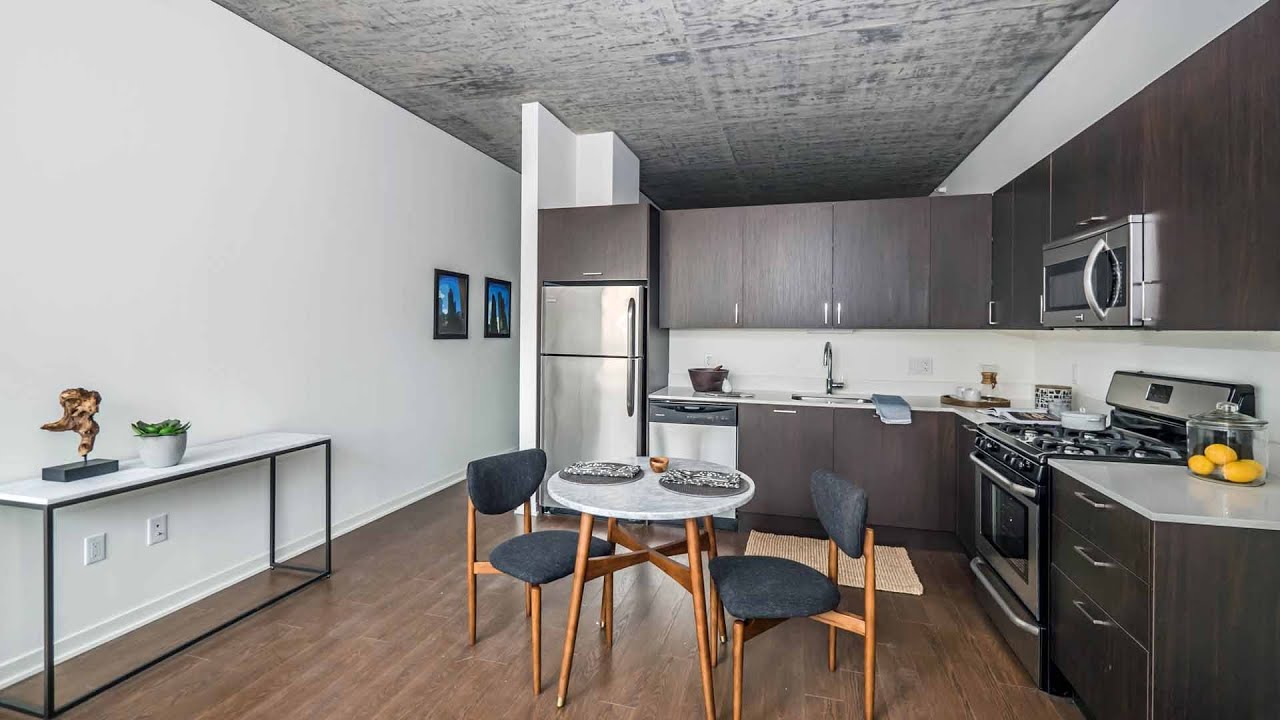 New South Loop condos are high-style, move-in ready