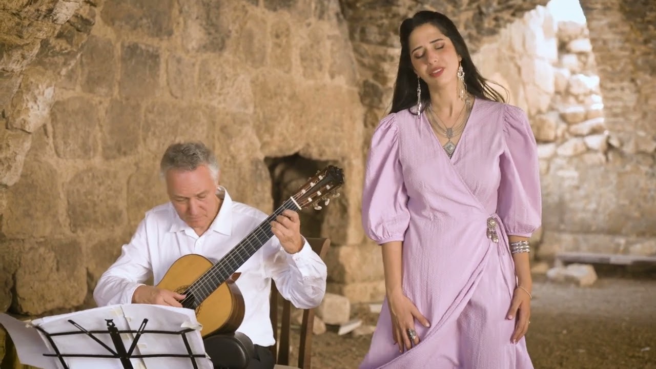 Yefe Nof - Piyut, Shani Oshri - Voice, Daniel Akiva - Guitar & arrangment