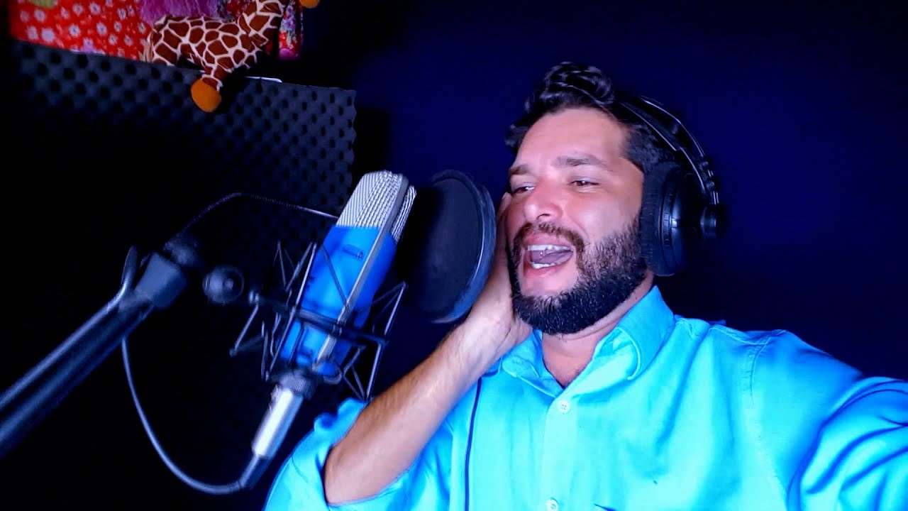 Gravando vinhetas de DEEJAY (DJ) - Ezequias Rodrigues gravando vinhetas do Dj Duarth inigual&aacute;vel