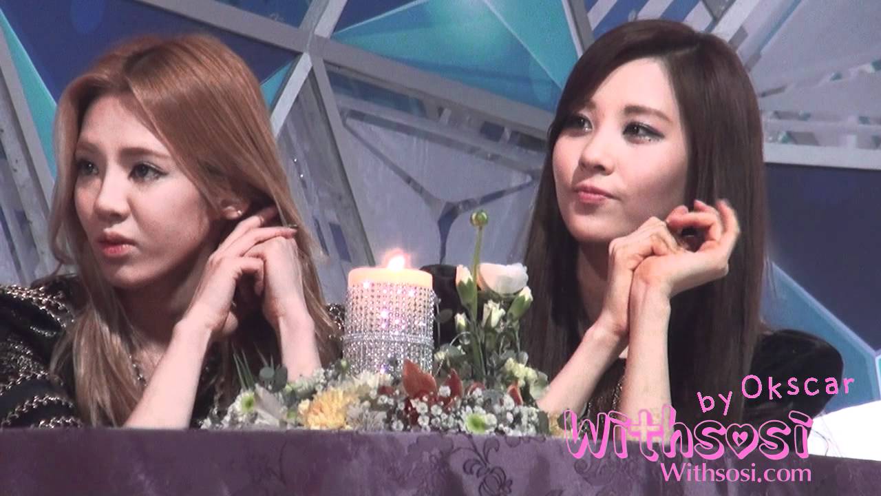 2011SBS가요대전 소녀시대 효연 서현 가수대기석1