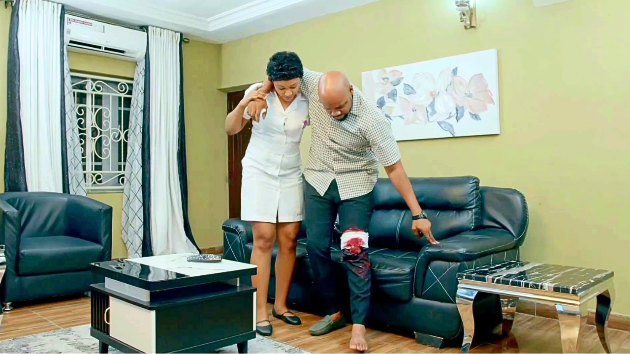 D Billionaire fell sick & had no one but his Maid took care of him so he married her| Nigerian Movie