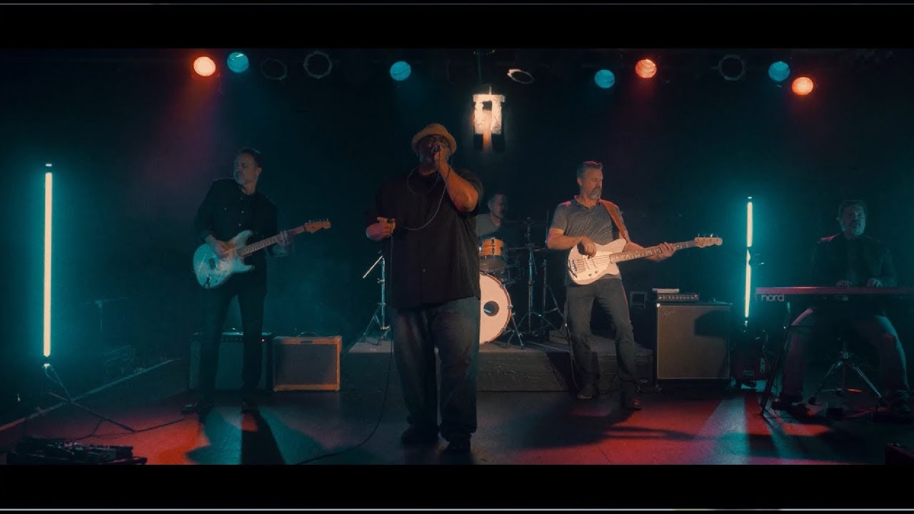 Altered Five Blues Band 